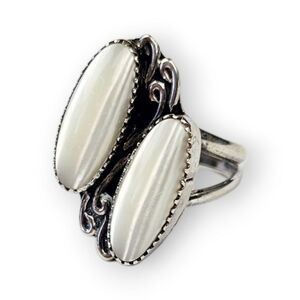 Navajo Mother Of Pearl Ring Sterling Native American 925 Silver Vintage 6 / 6.25